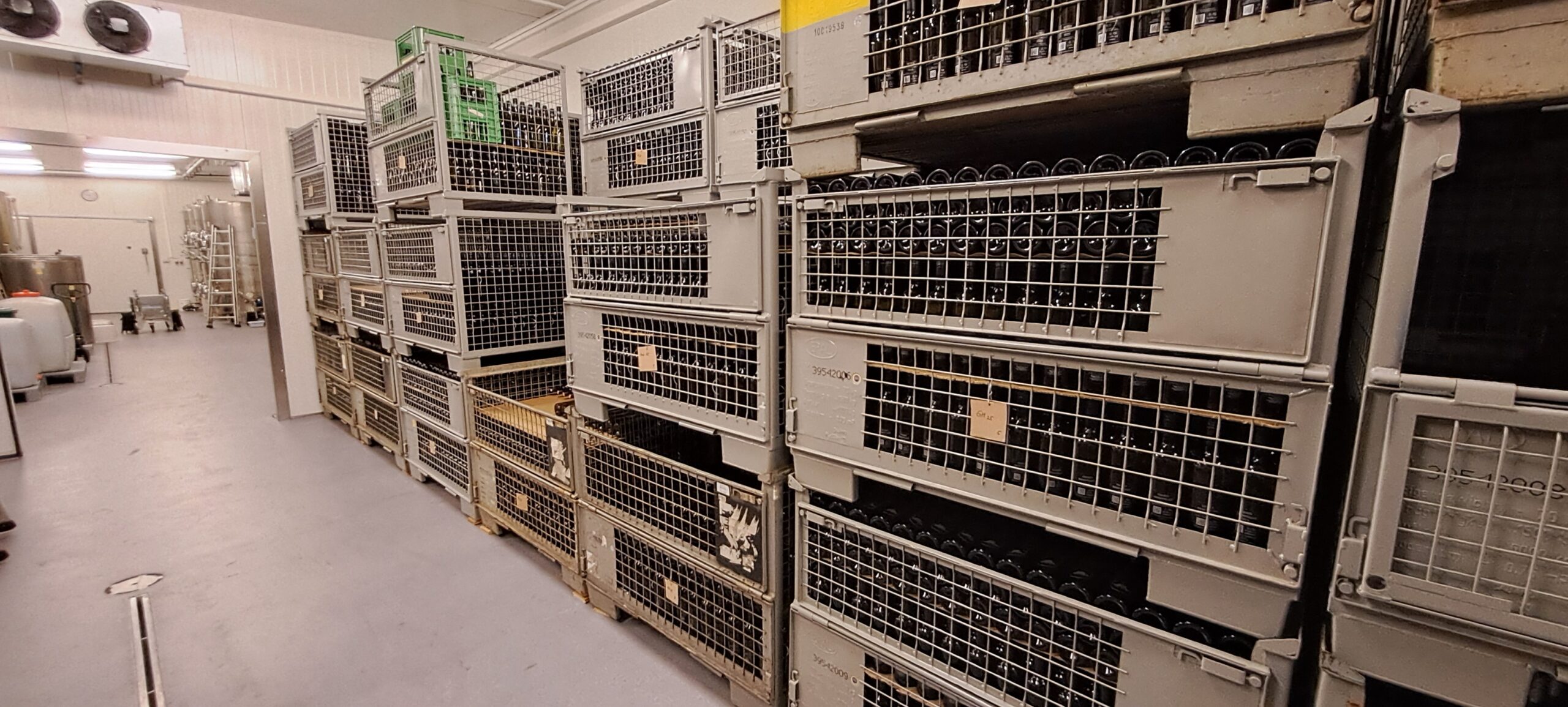 Gitterbox für Weinflaschenlagerung – Bild 2